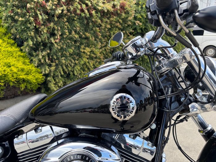 2014 HARLEY-DAVIDSON BREAKOUT Orange