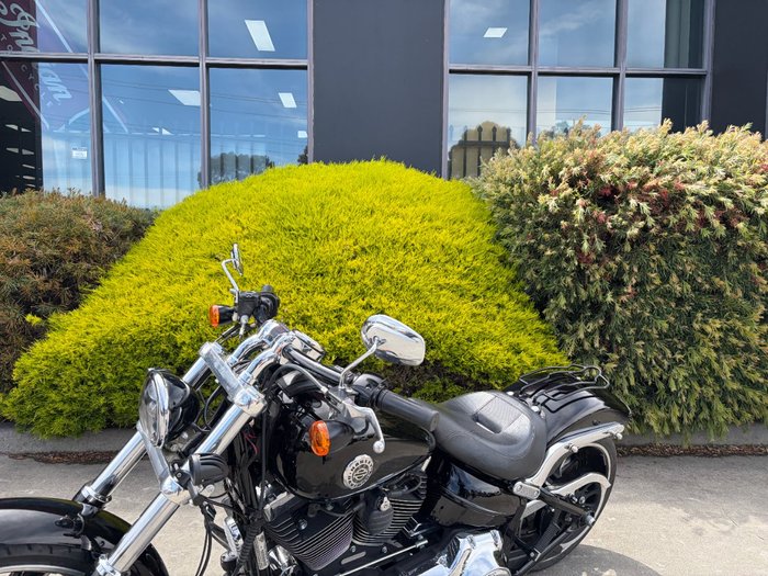 2014 HARLEY-DAVIDSON BREAKOUT Orange