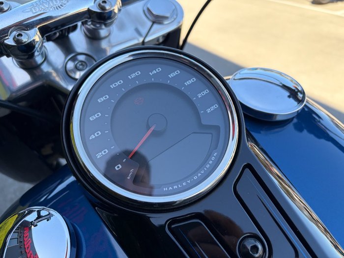 2018 HARLEY-DAVIDSON FLFBS_ANV FAT BOY ANNV Blue