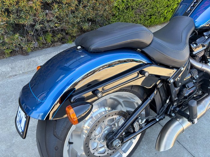 2018 HARLEY-DAVIDSON FLFBS_ANV FAT BOY ANNV Blue