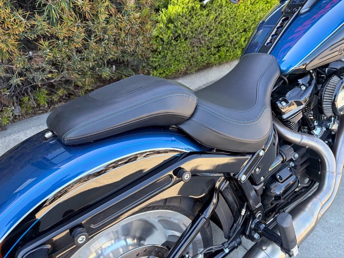 2018 HARLEY-DAVIDSON FLFBS_ANV FAT BOY ANNV Blue