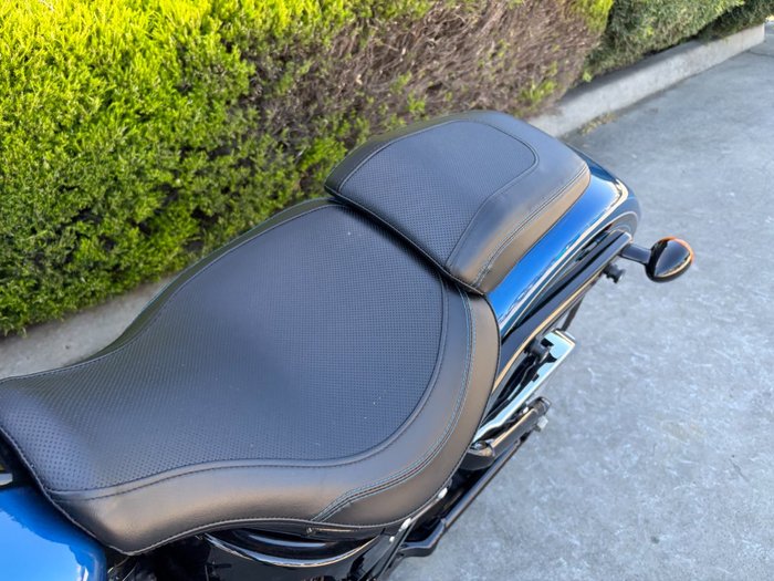 2018 HARLEY-DAVIDSON FLFBS_ANV FAT BOY ANNV Blue