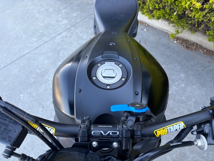 2016 Yamaha XSR700 Black