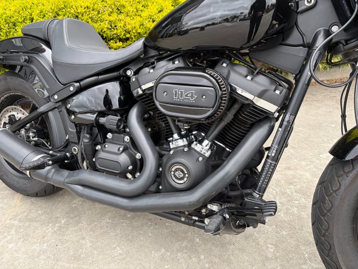 2018 HARLEY-DAVIDSON FXFBS FAT BOB Black