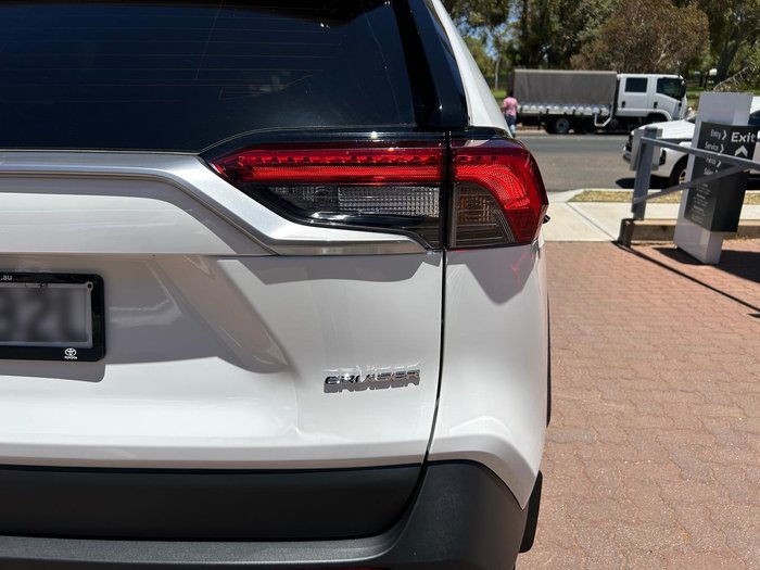 2024 Toyota RAV4 Cruiser MXAA52R Glacier White