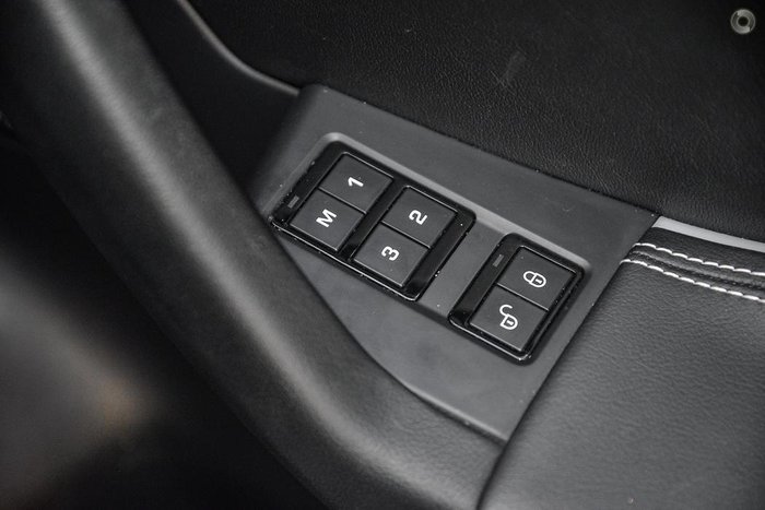 2020 Jaguar F-PACE SVR