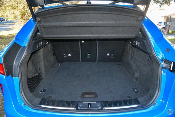 2020 Jaguar F-PACE SVR