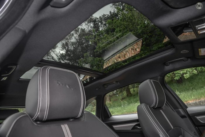 2023 Jaguar F-PACE P250 R-Dynamic SE