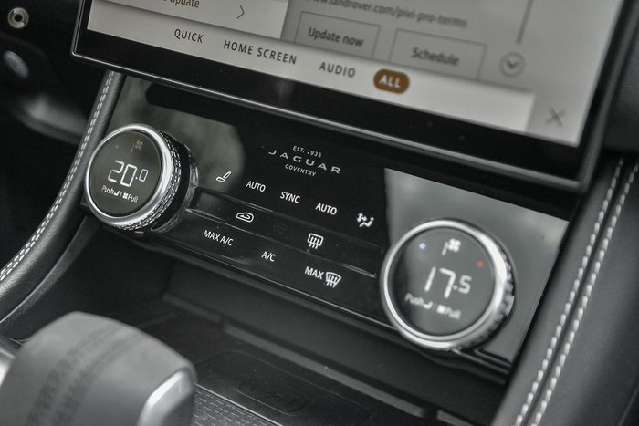 2023 Jaguar F-PACE P250 R-Dynamic SE