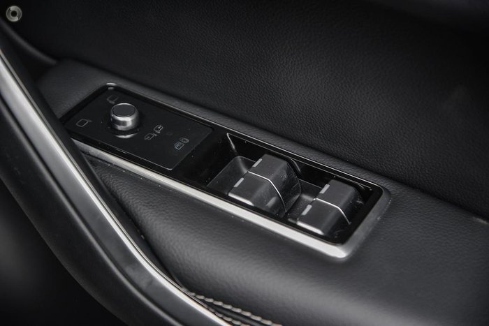 2023 Jaguar F-PACE P250 R-Dynamic SE