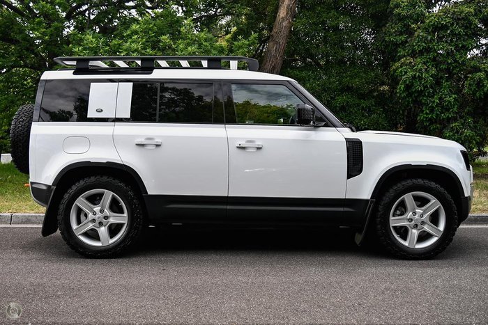 2020 Land Rover Defender 110 D240 SE