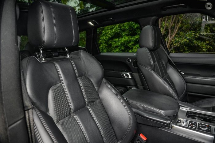 2017 Land Rover Range Rover Sport TDV6 SE