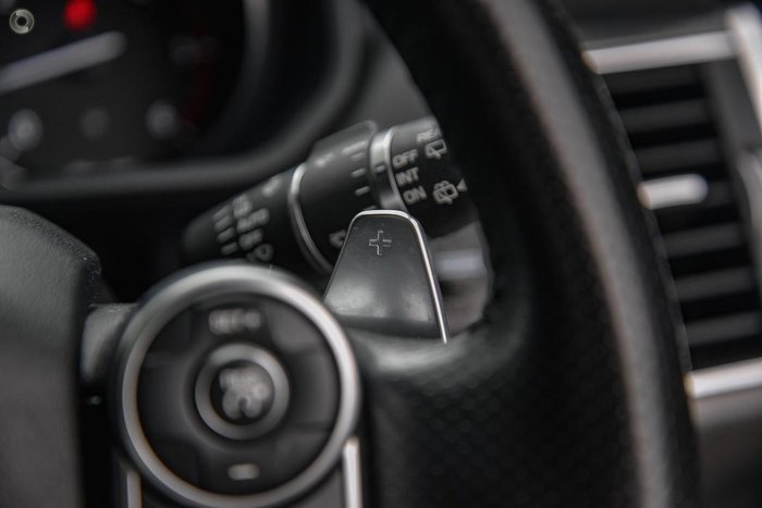 2017 Land Rover Range Rover Sport TDV6 SE