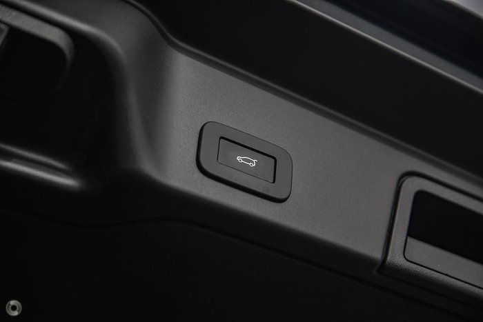 2023 Land Rover Range Rover Evoque P300e Autobiography