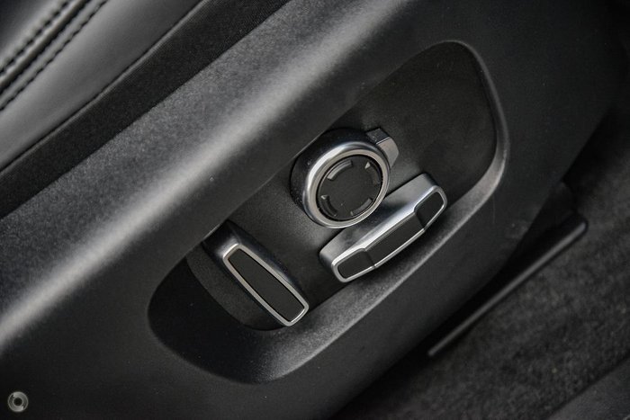 2023 Land Rover Range Rover Evoque P300e Autobiography