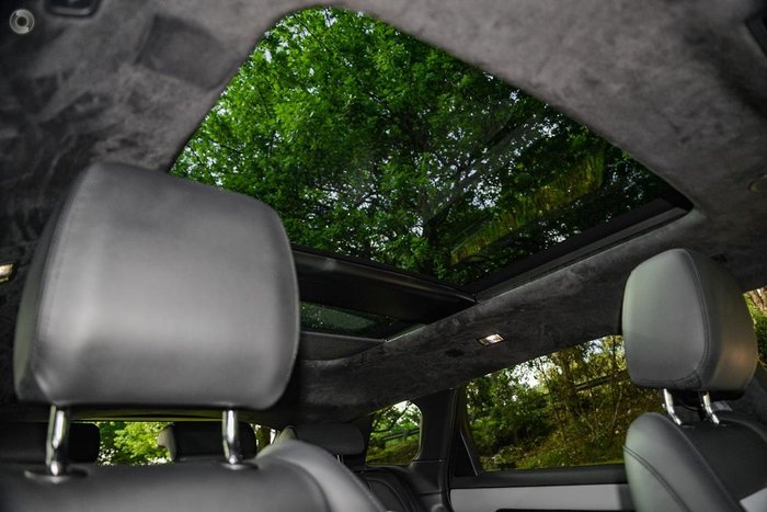 2023 Land Rover Range Rover Evoque P300e Autobiography