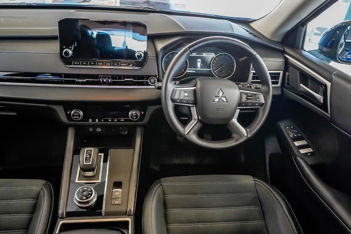 2025 Mitsubishi Outlander Aspire