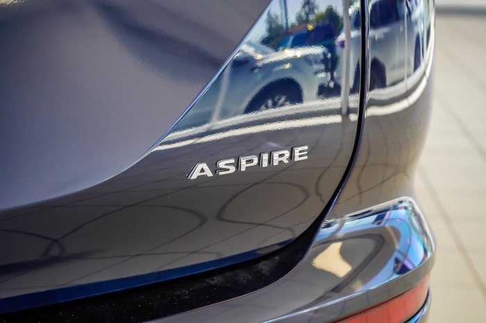 2025 Mitsubishi Outlander Aspire