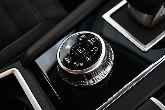 2025 Mitsubishi Outlander Aspire