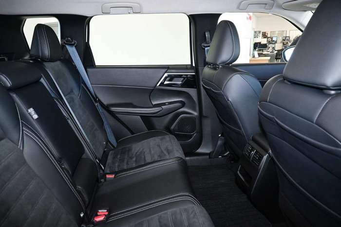 2024 Mitsubishi Outlander PHEV Aspire