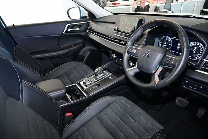 2024 Mitsubishi Outlander PHEV Aspire