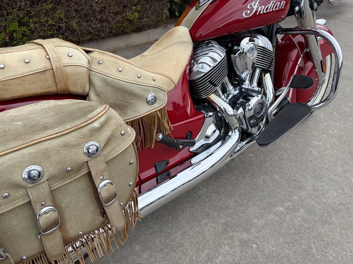 2014 Indian CHIEF VINTAGE Indian Red
