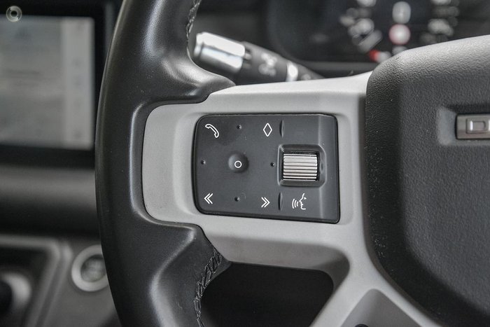 2020 Land Rover Defender 110 D240 SE