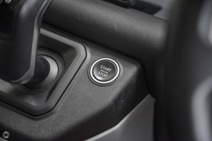 2020 Land Rover Defender 110 D240 SE