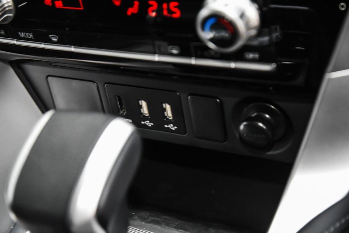 2025 Mitsubishi Pajero Sport GLX QG MY25 4X4 Dual Range Blade Silver