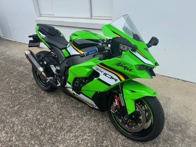 2025 Kawasaki NINJA ZX-10R GREEN