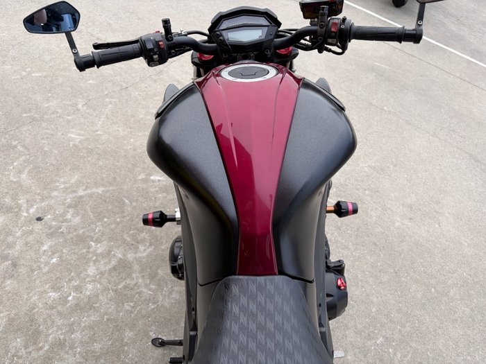 2015 Kawasaki Z1000 Maroon
