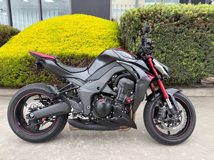 2015 Kawasaki Z1000 Maroon