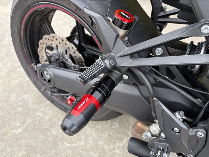 2015 Kawasaki Z1000 Maroon