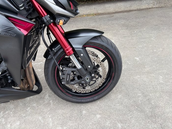 2015 Kawasaki Z1000 Maroon
