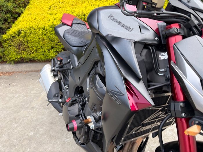 2015 Kawasaki Z1000 Maroon