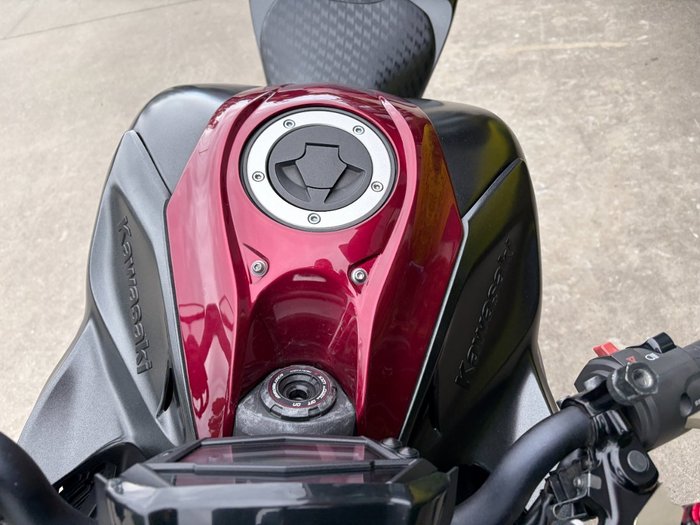 2015 Kawasaki Z1000 Maroon