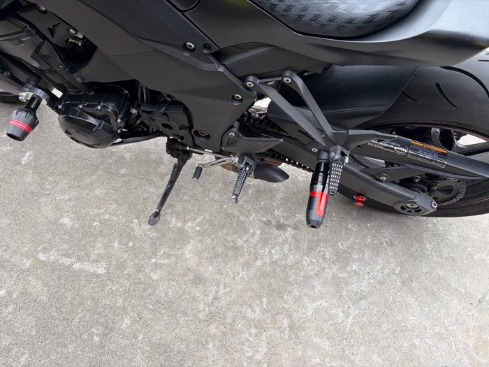 2015 Kawasaki Z1000 Maroon