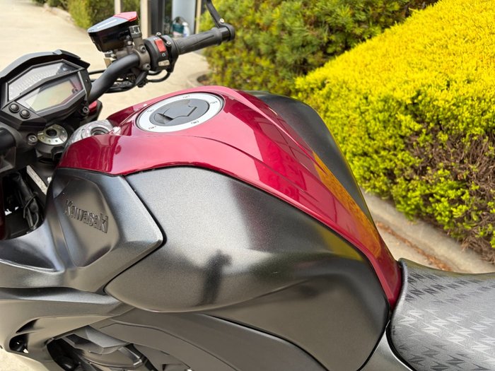 2015 Kawasaki Z1000 Maroon