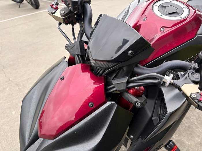 2015 Kawasaki Z1000 Maroon