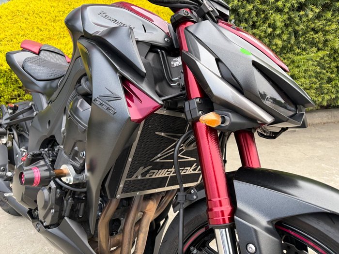 2015 Kawasaki Z1000 Maroon