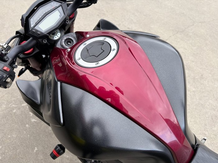 2015 Kawasaki Z1000 Maroon