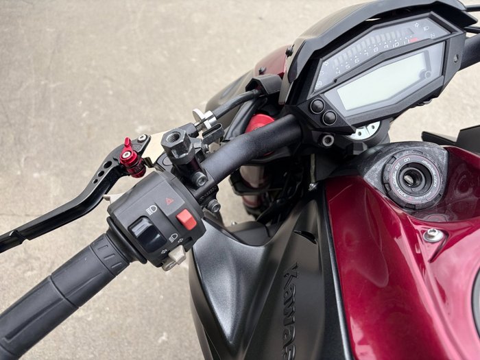 2015 Kawasaki Z1000 Maroon