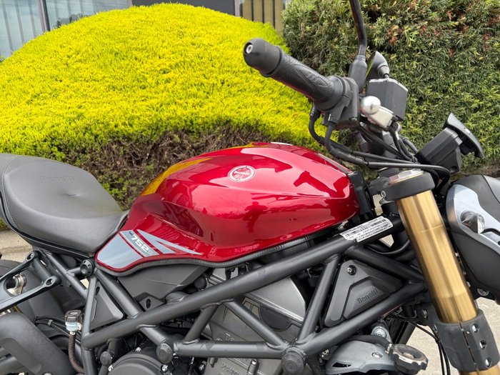 2021 Benelli 2021 Benelli 750CC 752S Road Red
