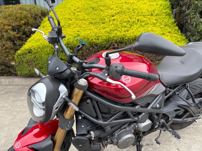 2021 Benelli 2021 Benelli 750CC 752S Road Red