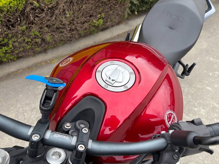 2021 Benelli 2021 Benelli 750CC 752S Road Red