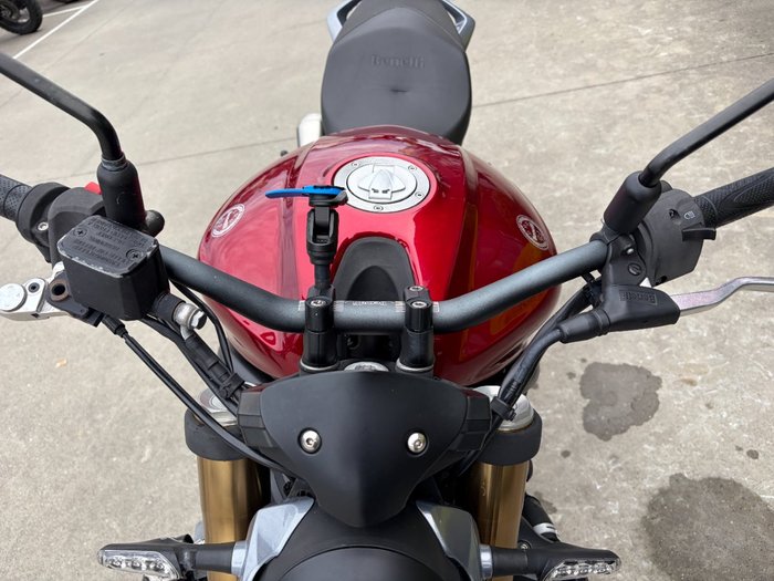 2021 Benelli 2021 Benelli 750CC 752S Road Red