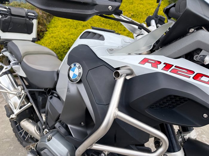 2016 BMW Motorrad R1200 GS ADVENTURE White