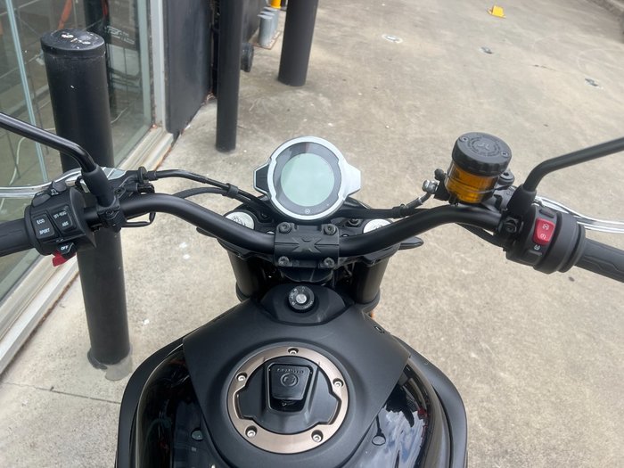 2024 CFMOTO CL-X HERITAGE NEBULA BLACK