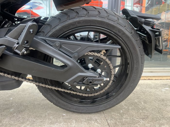 2024 CFMOTO CL-X HERITAGE NEBULA BLACK