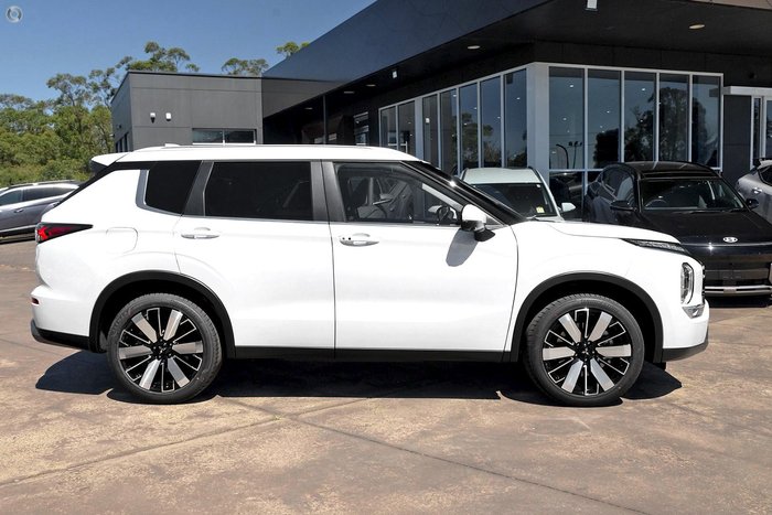 2025 Mitsubishi Outlander Aspire